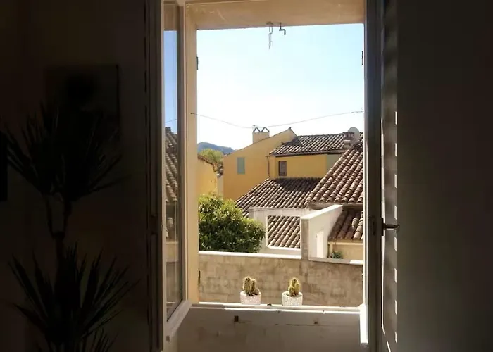 Au Centre De Apartment