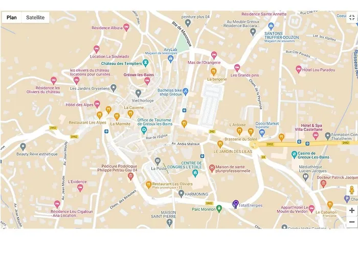 Au Centre De * Greoux-les-Bains